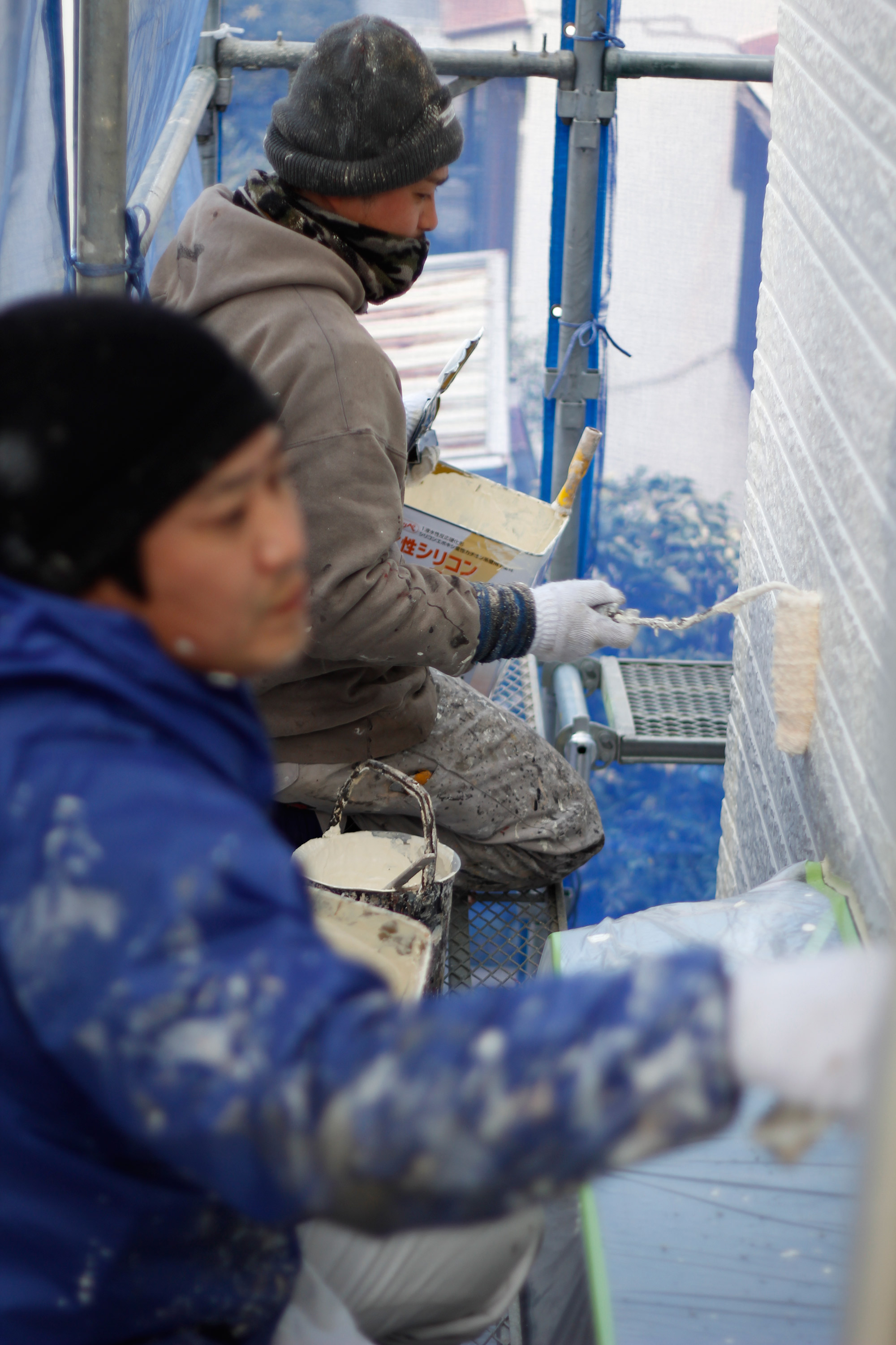外壁塗装を行うタケムラ塗装の職人